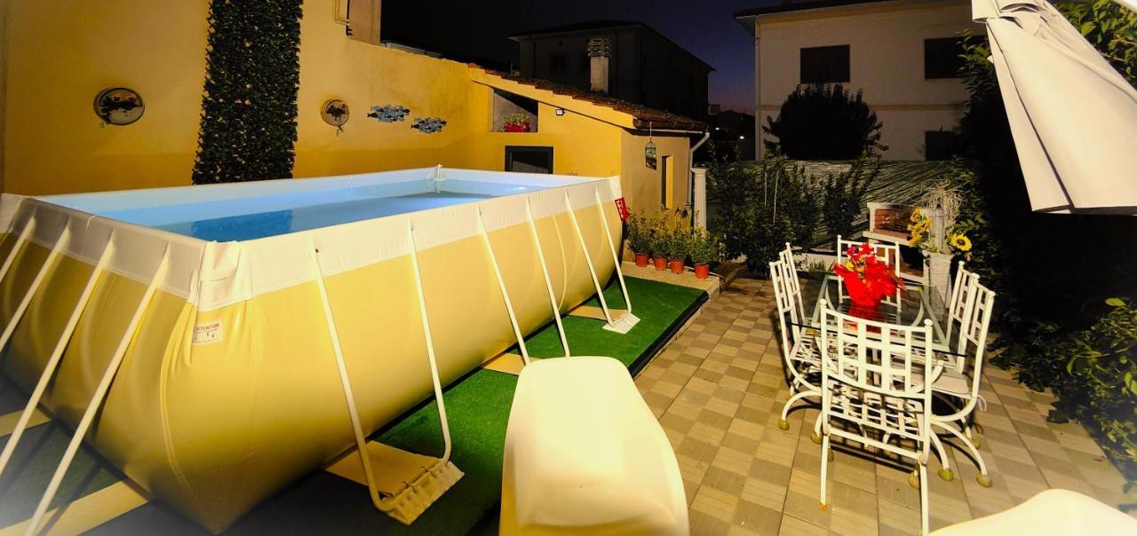 فندق Borgo Nuovo Housing فيوتشيتشيو المظهر الخارجي الصورة